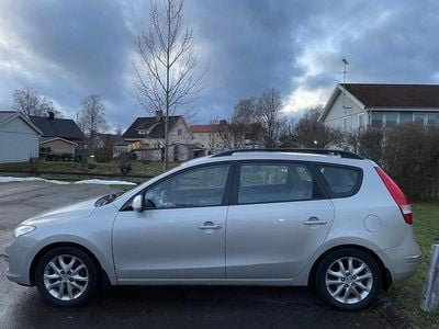 Champange metallic Begagnad 2009 Hyundai i30 Kombi | 10 000 kr (Superpris)