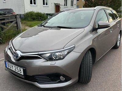 Toyota Auris Touring Sports