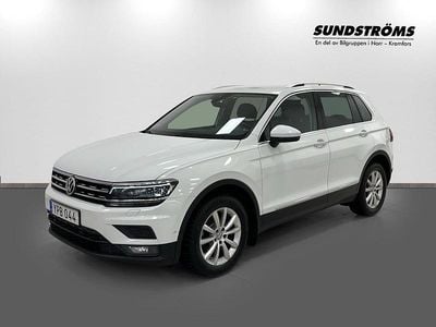 Vit Begagnad 2018 VW Tiguan SUV | 209 900 kr (Lite dyr)