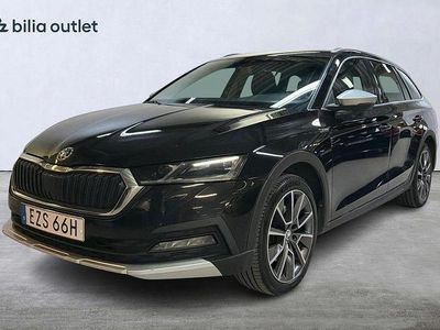 Svart Begagnad 2021 Skoda Octavia Scout Kombi | 269 900 kr (Bra pris)