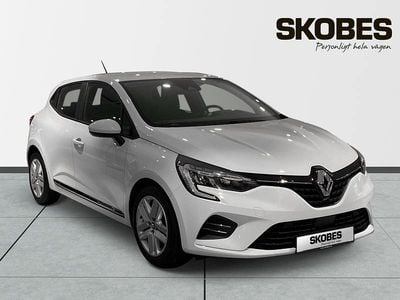 Vit Begagnad 2023 Renault Clio V Zen Halvkombi | 159 600 kr (Marknadspris)