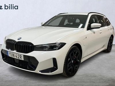Begagnad BMW 330 M Sport 292 HK (214 kW) 2025 Vit Kombi