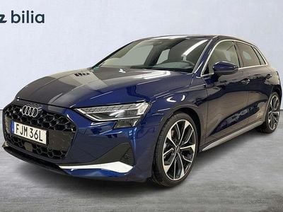 Begagnad Audi A3 Advanced 150 HK (110 kW) 2025 Navarrablå metallic