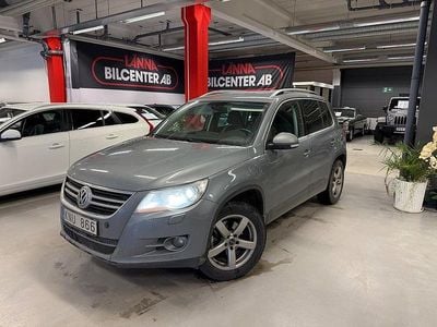 Grå Begagnad 2009 VW Tiguan SUV | 69 800 kr (Bra pris)