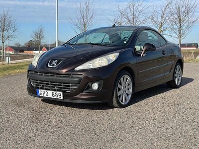 Begagnad Peugeot 207 CC 120 HK (88 kW) 2011 Svart Cab