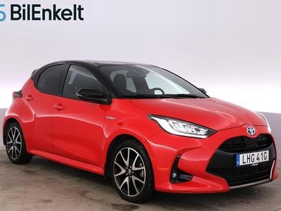 Röd Begagnad 2021 Toyota Yaris Hybrid Halvkombi | 214 900 kr (Marknadspris)