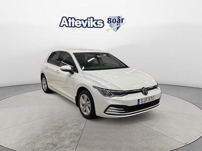 Begagnad VW Golf VIII 151 HK (111 kW) 2020 Vit Halvkombi