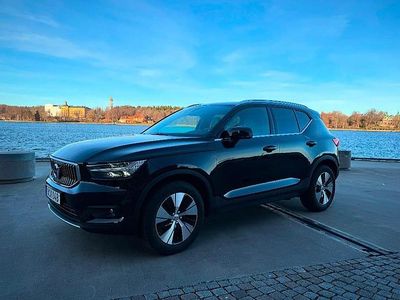 Begagnad 2021 Volvo XC40 Inscription SUV | 310 000 kr (Marknadspris)