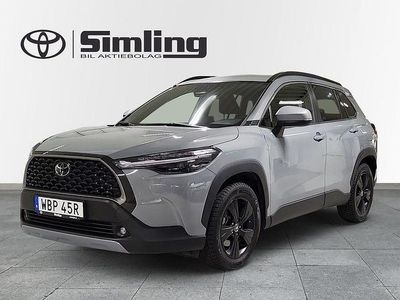 Grå Begagnad 2024 Toyota Corolla Cross Style SUV | 409 900 kr (Lite dyr)