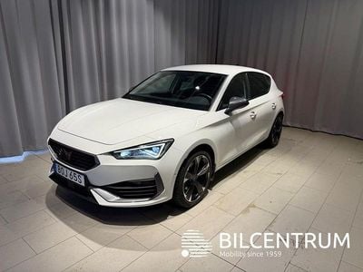 Begagnad Cupra Leon 151 HK (111 kW) 2023 Vit