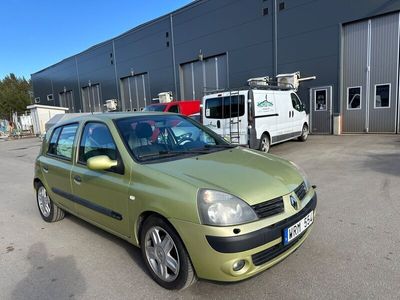 begagnad Renault Clio R.S. 5-dörra Halvkombi 1.4 Euro 4 Nybesiktigad