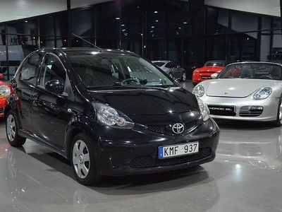 Begagnad Toyota Aygo 68 HK (50 kW) 2008 Svart Halvkombi
