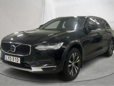 Svart Begagnad 2022 Volvo V90 CC Kombi | 287 000 kr (Lite dyr)