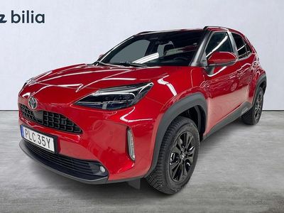 Begagnad Toyota Yaris Hybrid 117 HK (86 kW) 2025 Röd
