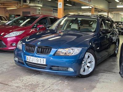 Mörkblå Begagnad 2006 BMW 325 Advantage Kombi | 59 999 kr (Lite dyr)
