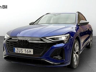 Begagnad Audi e-tron S-Line 250 kW (340 HK) 2023 Blå SUV