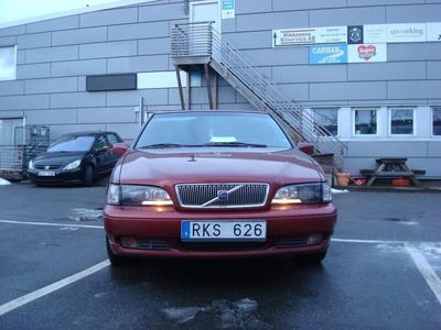 begagnad Volvo S70 170 Classic,ny kamsats+vatten pump,finbil,bör ses