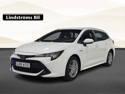 Vit Begagnad 2021 Toyota Corolla Active Kombi | 244 900 kr (Marknadspris)