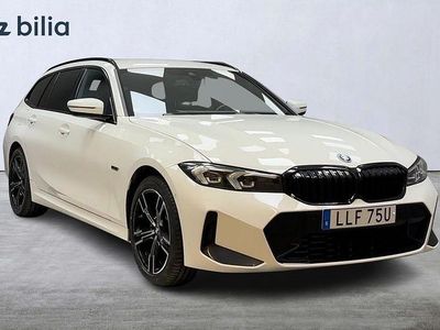 Vit Begagnad 2023 BMW 330 M Sport Kombi | 379 000 kr