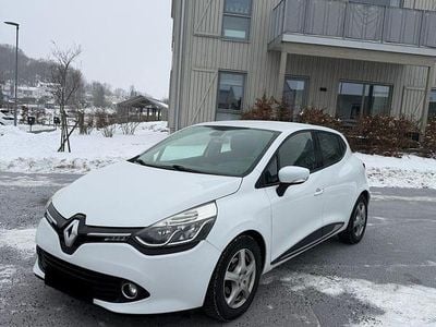 Begagnad Renault Clio IV 90 HK (66 kW) 2015