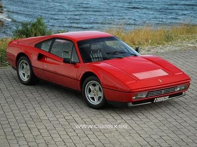 Begagnad Ferrari 328 268 HK (197 kW) 1985 Röd Sportkupé