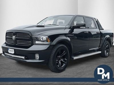 begagnad Dodge Ram SPORT 5.7 HEMI V8 LARAMIE MOMS