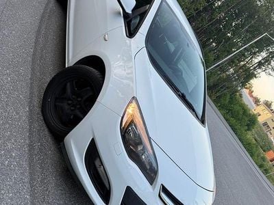 Begagnad Opel Astra 140 HK (102 kW) 2013 Kombi