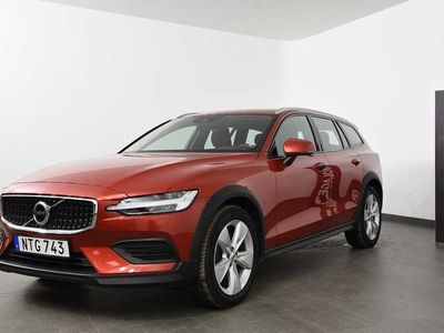 begagnad Volvo V60 CC B4 AWD D Adv NaviP Edt