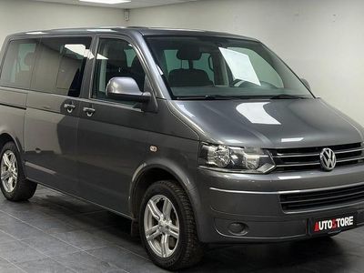 Grå Begagnad 2012 VW Caravelle Minibuss | 169 900 kr (Lite dyr)