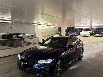 Begagnad 2021 BMW 330 M Sport Kombi | 315 000 kr