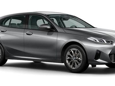 Grå Ny 2025 BMW 120 Halvkombi | 401 100 kr
