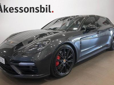 Begagnad Porsche Panamera Turbo Sport Turismo 549 HK (403 kW) 2018 Grå Sedan