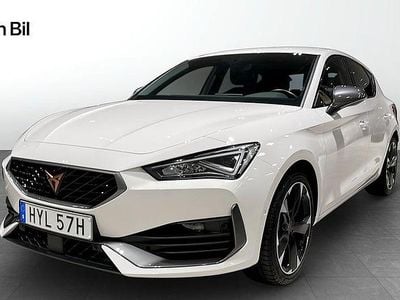 Vit Begagnad 2023 Cupra Leon Kombi | 259 900 kr (Bra pris)