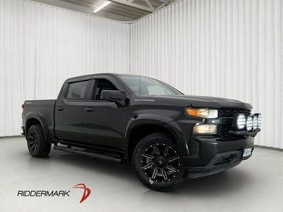 Begagnad Chevrolet Silverado 290 HK (213 kW) 2021 Svart Sedan