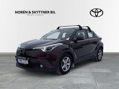 Begagnad Toyota C-HR Active 124 HK (91 kW) 2017 Brun SUV