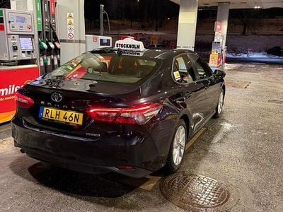 Begagnad 2022 Toyota Camry Hybrid Sedan | 290 000 kr (Dyr)