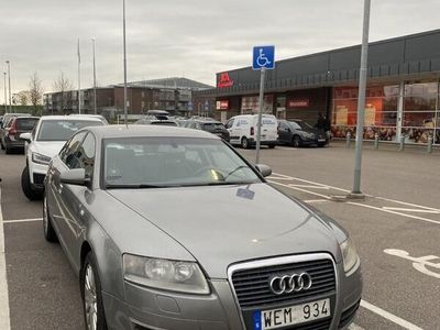 begagnad Audi A6 2.4 V6 Automat 177Hk