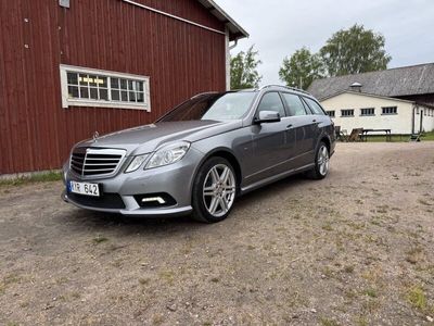 Mercedes E220