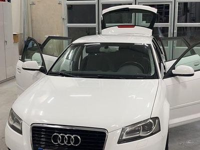 Begagnad Audi A3 140 HK (102 kW) 2012 Halvkombi