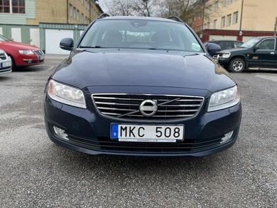 begagnad Volvo V70 D2 Geartronic Kinetic Euro 5