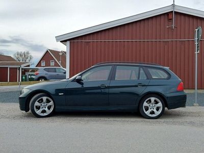 begagnad BMW 320 i Touring Comfort Euro 4