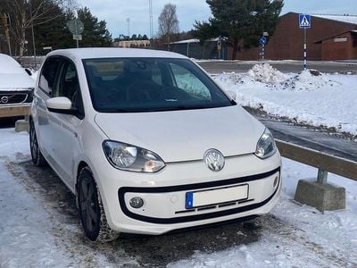 Begagnad 2015 VW up! high up! Halvkombi | 44 000 kr (Bra pris)