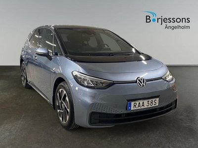 Blå Begagnad 2022 VW ID.3 Pro Performance Halvkombi | 249 000 kr (Marknadspris)