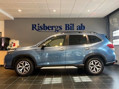 begagnad Subaru Forester e-Boxer AUT ACTIVE V-HJUL, DRAG & MOMSBIL!!