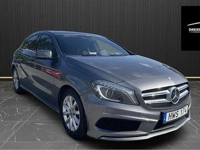 Grå Begagnad 2015 Mercedes A200 AMG line Halvkombi | 134 900 kr (Superpris)