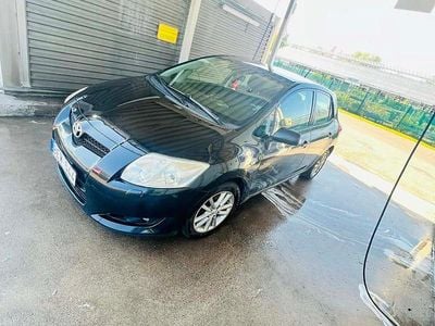 Begagnad Toyota Auris 124 HK (91 kW) 2008 Halvkombi