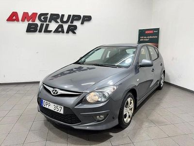 Grå Begagnad 2010 Hyundai i30 Select Halvkombi | 39 900 kr (Marknadspris)