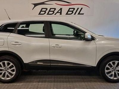 Vit Begagnad 2017 Renault Kadjar LIMITED SUV | 119 900 kr (Marknadspris)