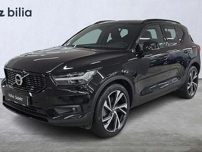 Svart Begagnad 2020 Volvo XC40 R-Design SUV | 369 000 kr (Marknadspris)