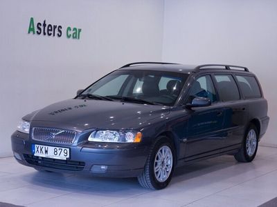 begagnad Volvo V70 2.4 Momentum Automat Ny Besikt 140hk